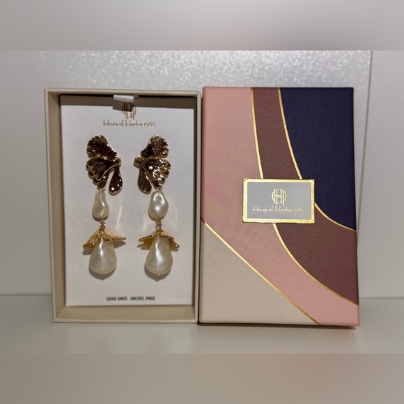 House of Harlow 1960 Jewelry - House Of Harlow 1960 Double Pearl Floral Drop Statement Earrings